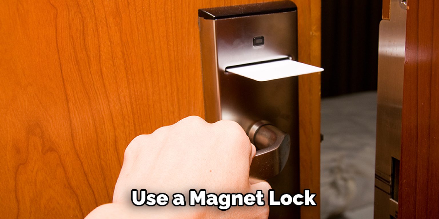 How to Lock Pantry Door 8 Methods to Follow (2024)