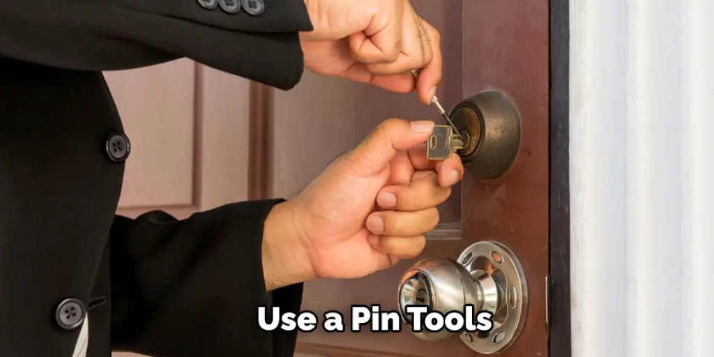 Use a Pin Tools