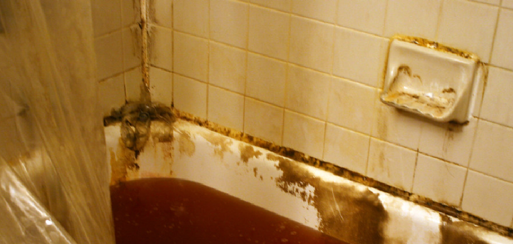 How to Not Stain Bathtub With Hair Dye