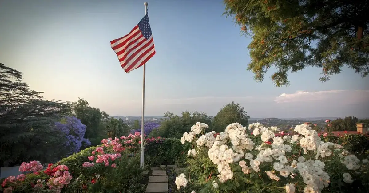 How to Keep Garden Flag from Flipping