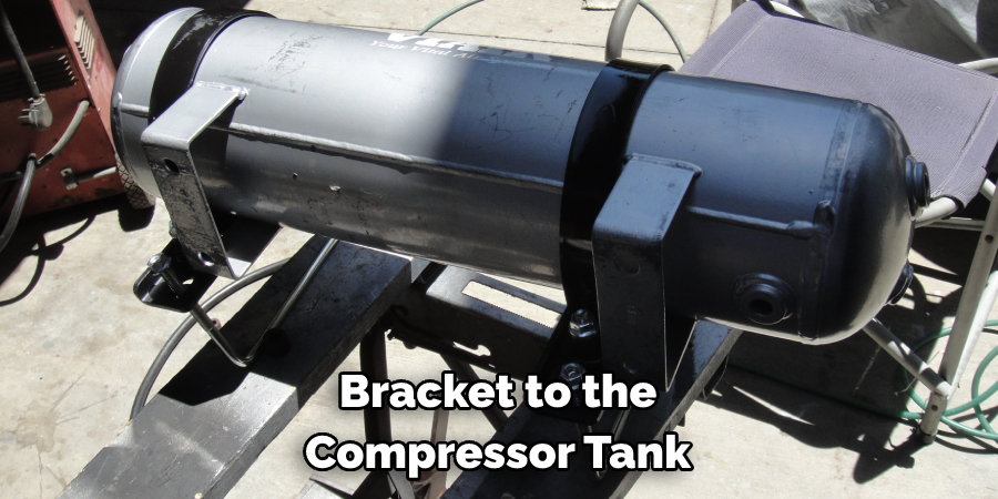 Bracket to the Compressor Tank