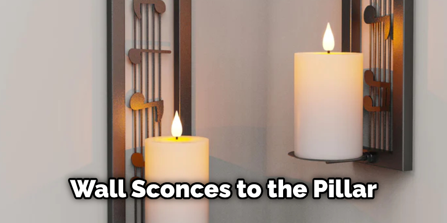 Wall Sconces to the Pillar
