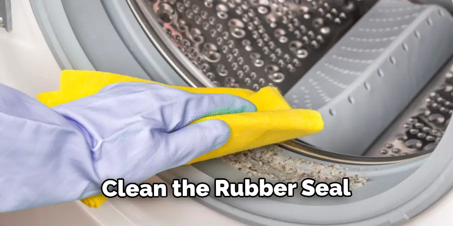 Clean the Rubber Seal