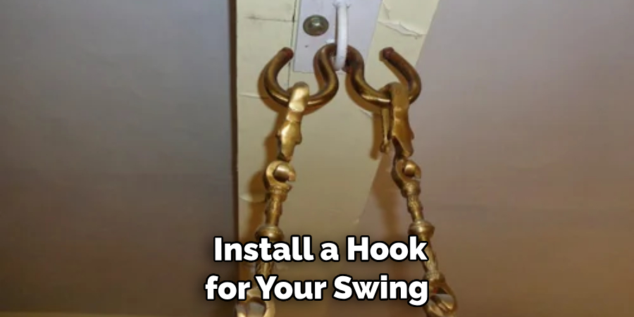  Install a Hook for Your Swing