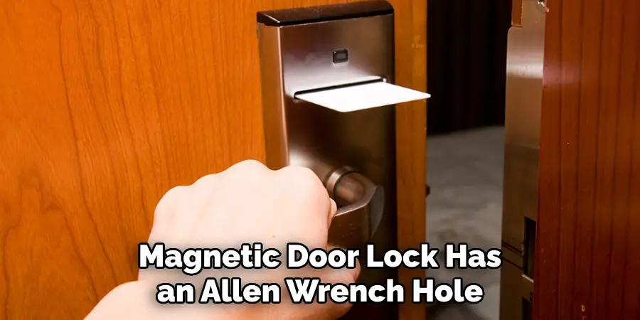 Magnetic Door Lock Has an Allen Wrench Hole