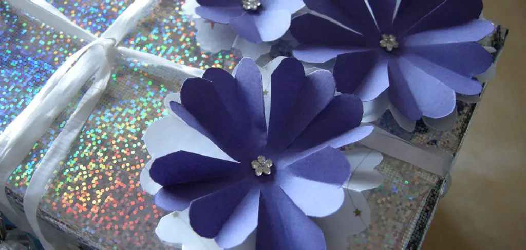 How to Glue Dried Flowers to Paper