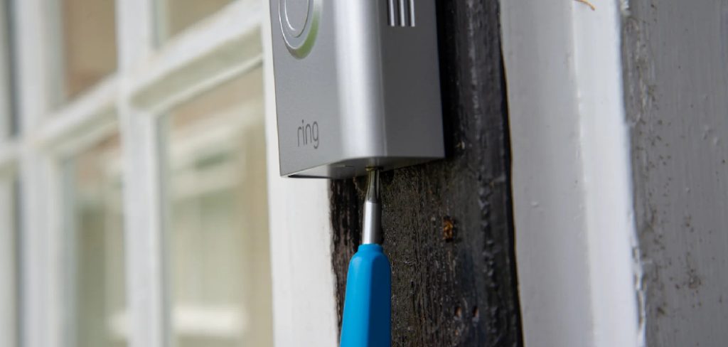 How to Remove a Doorbell that Has No Screws