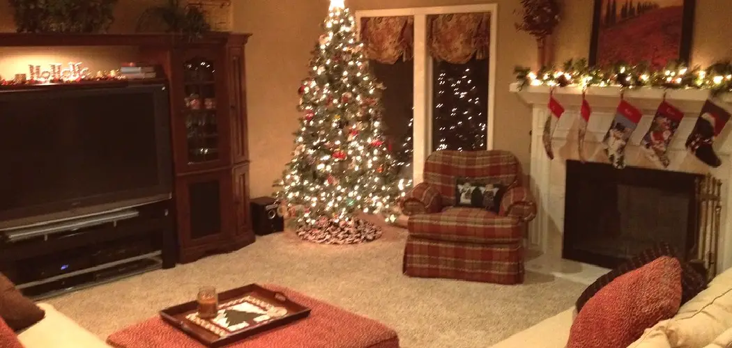 How to Decorate a Ceiling Fan for Christmas