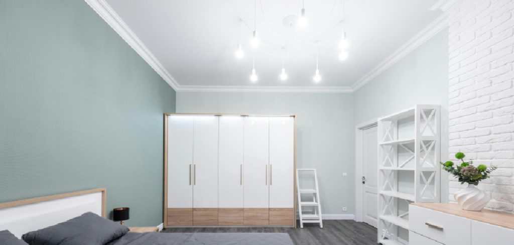 How to Change Tanning Bed Bulbs