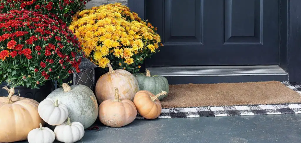 How to Decorate a Pumpkin Wreath